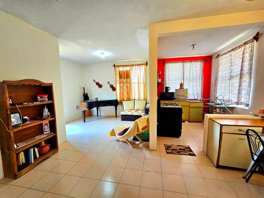 Depa Entero 4 Personas! Apartment Santa Cruz Xoxocotlan Exterior photo